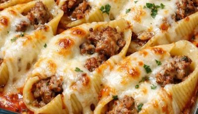 Oven-Baked 3-Ingredient Sausage Stuffed Shells