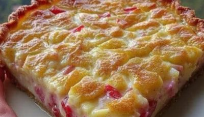 Crustless Rhubarb Custard Pie