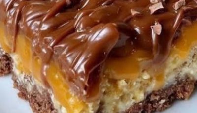 Chocolate Caramel Pretzel Bars
